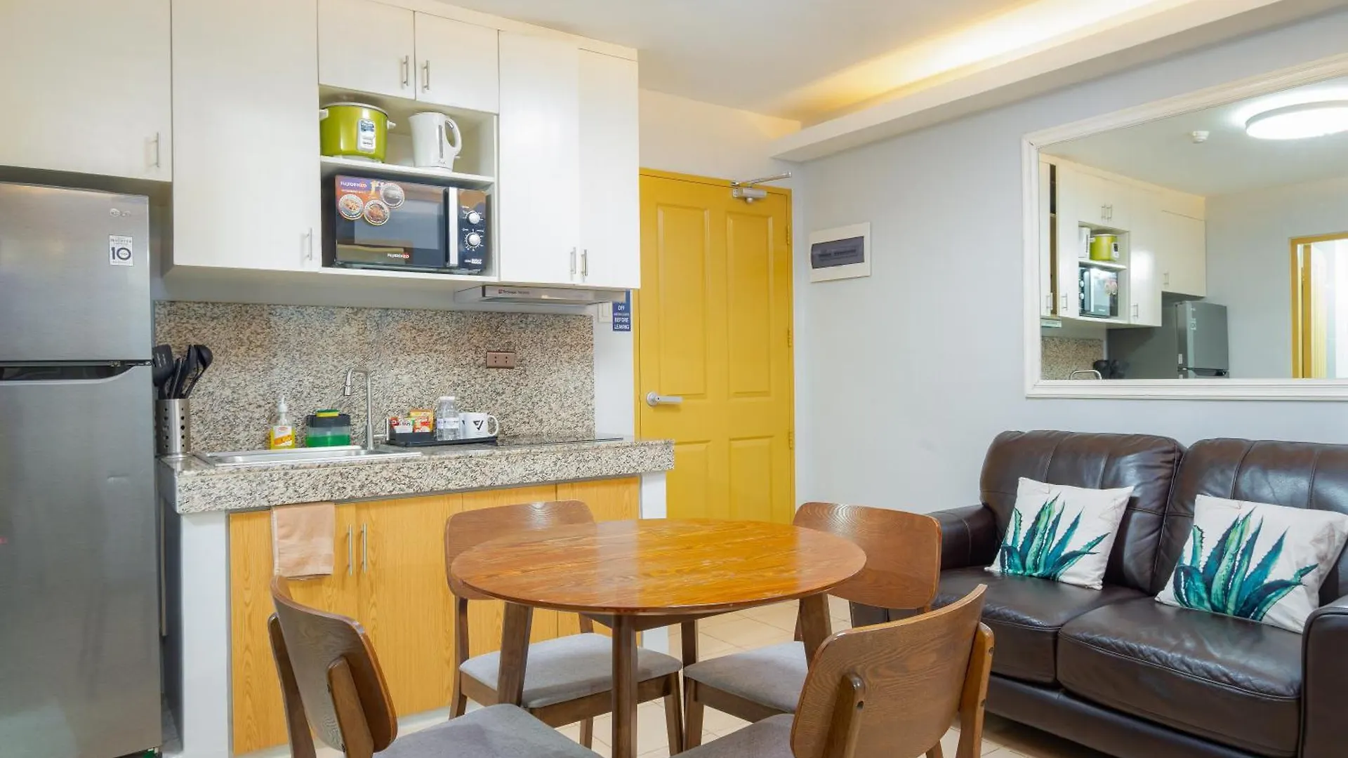 2Br Spacious Downtown Dwelling Davao City Filipíny